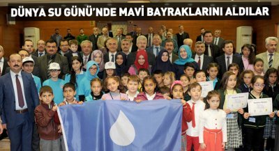 Dünya Su Günü`nde Mavi Bayraklarını Aldılar