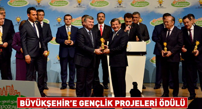 Büyükşehir`e Gençlik Projeleri Ödülü